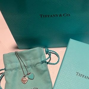 Tiffany 2 heart pendant.  16 inch chain